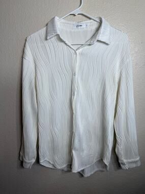 CHYRII Women's White Textured Long Sleeve Collared Top Size S